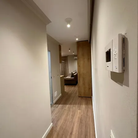 Apartment Modern
